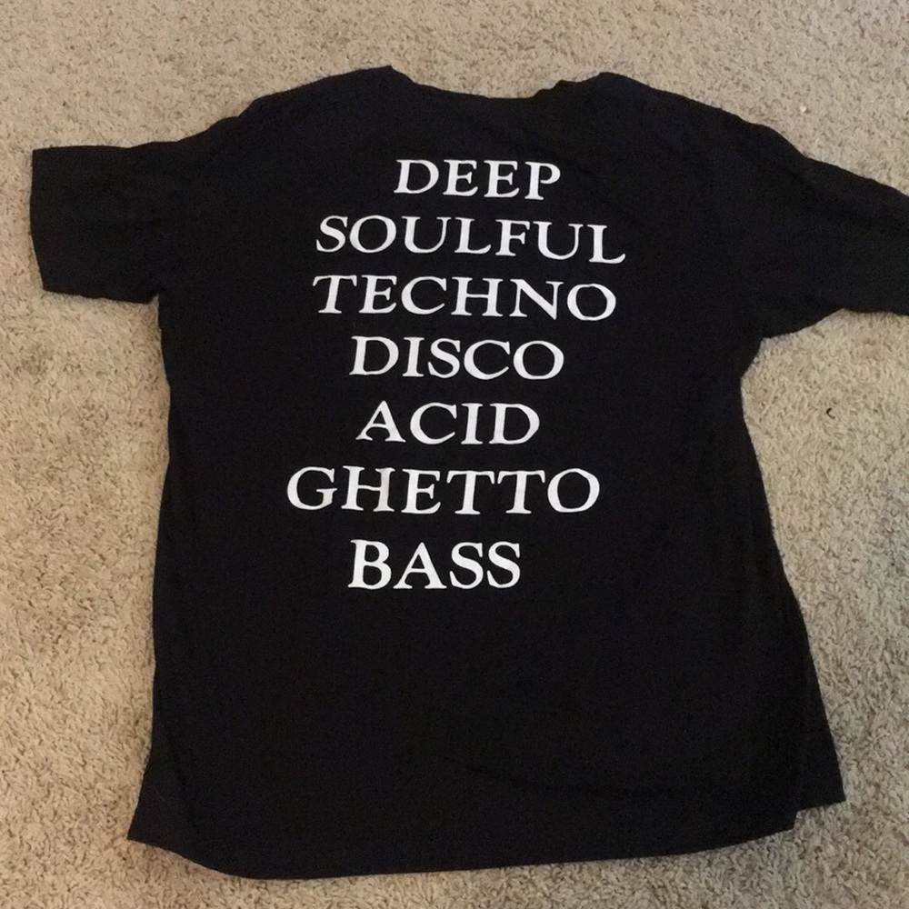 Shirt - Picture 2 of 2